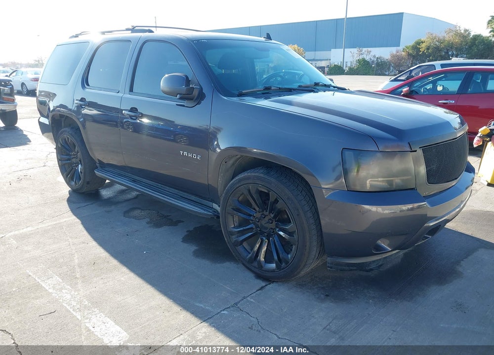 2011 CHEVROLET TAHOE LS VIN: 1GNSCAE02BR298796