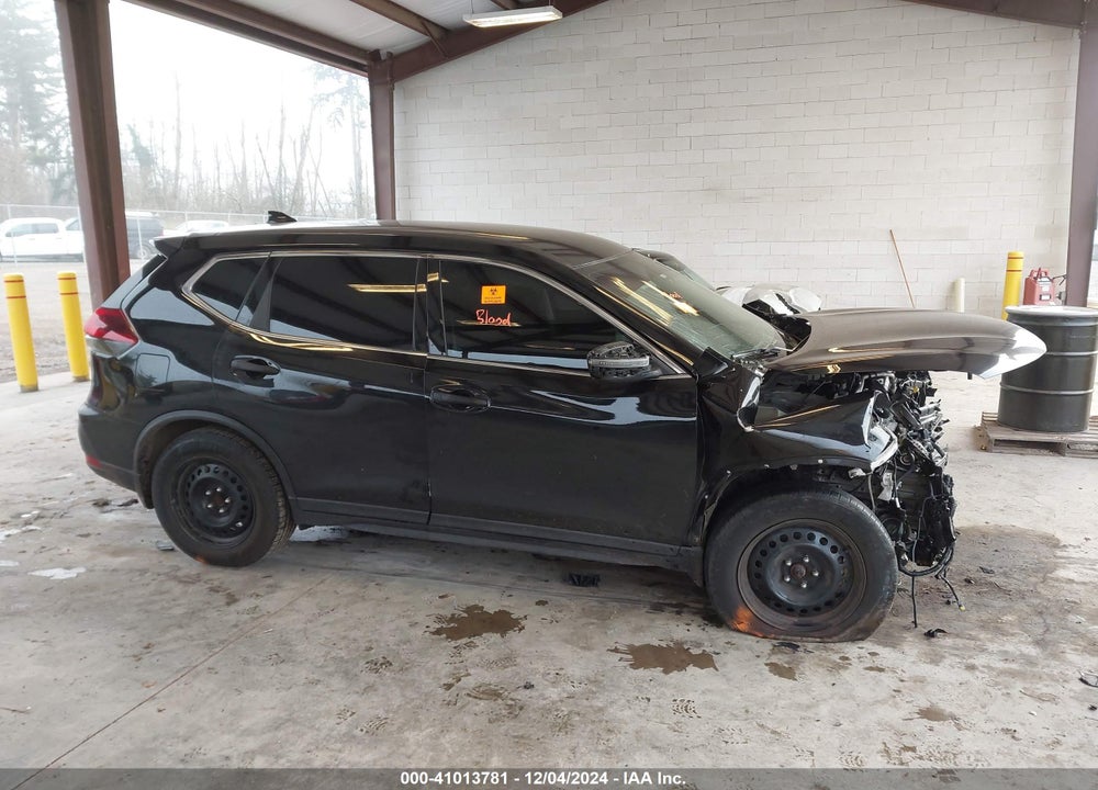 2018 NISSAN ROGUE S/SL/SV VIN: 5N1AT2MT8JC842320