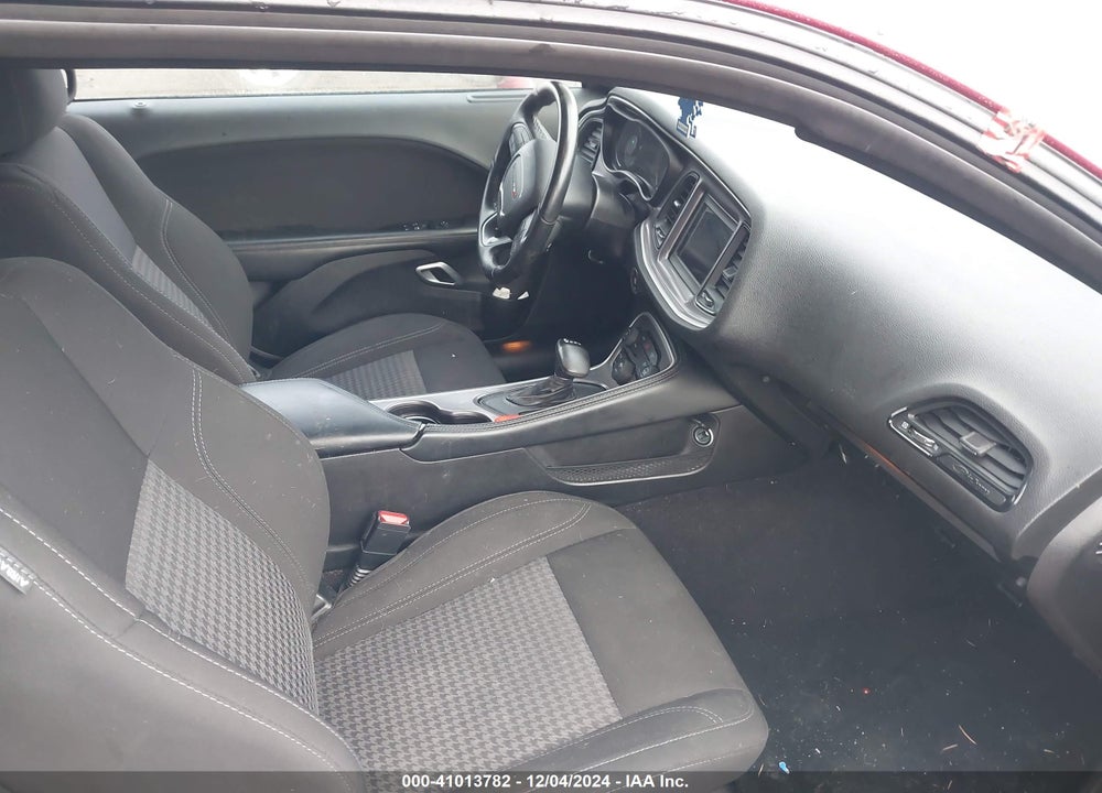 2022 DODGE CHALLENGER SXT VIN: 2C3CDZAG2NH263583