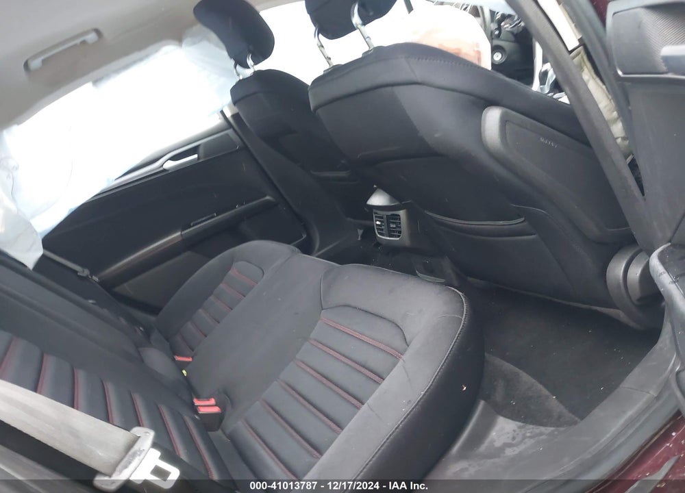 2013 FORD FUSION SE VIN: 3FA6P0HR6DR206072