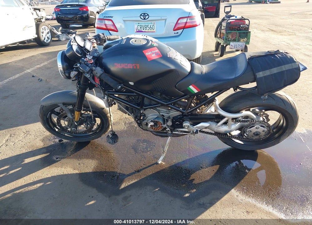 2005 DUCATI MONSTER S2R VIN: ZDM1RAAN05B066610