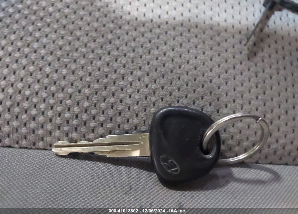 2010 HYUNDAI ACCENT GLS VIN: KMHCN4AC7AU426806