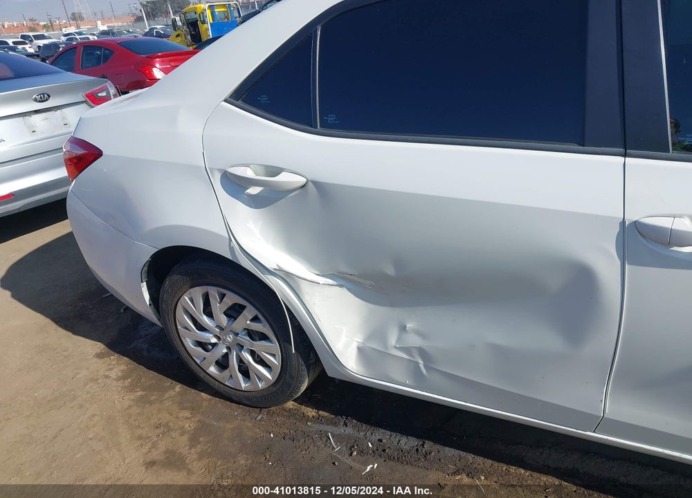 2018 TOYOTA COROLLA VIN: 5YFBURHE9JP831246