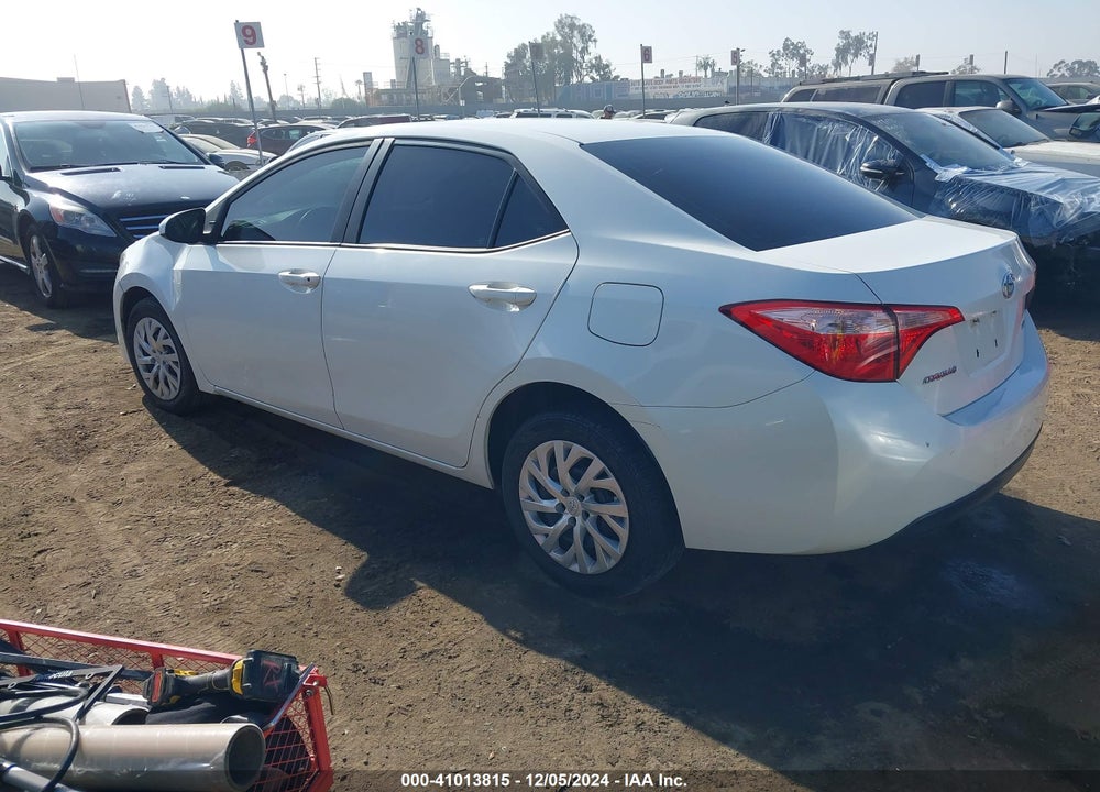 2018 TOYOTA COROLLA VIN: 5YFBURHE9JP831246