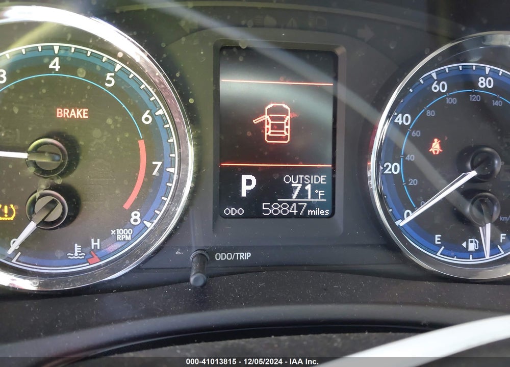 2018 TOYOTA COROLLA VIN: 5YFBURHE9JP831246