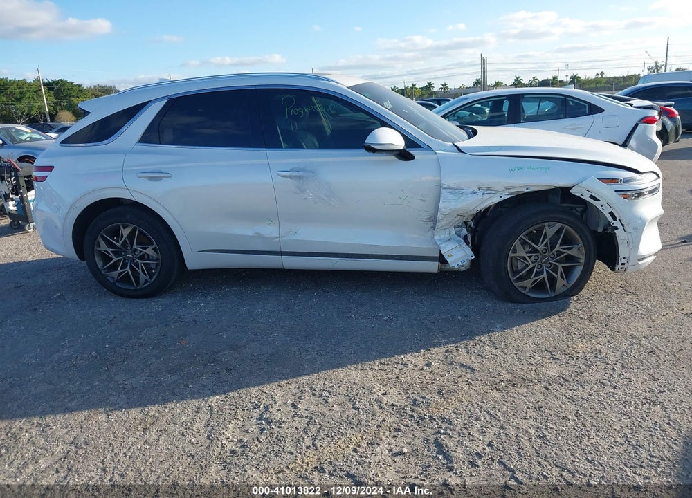 2023 GENESIS GV70 2.5T AWD VIN: KMUMADTBXPU111822