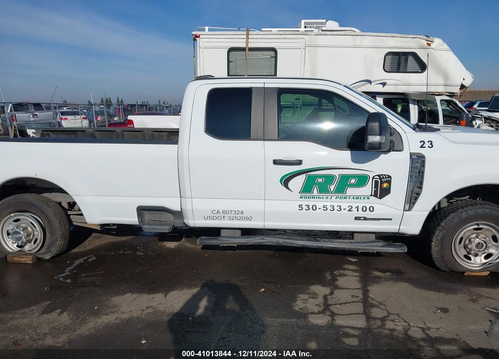 2023 FORD F-350 XL VIN: 1FT8X3BT2PED17007