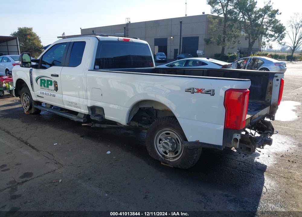 2023 FORD F-350 XL VIN: 1FT8X3BT2PED17007