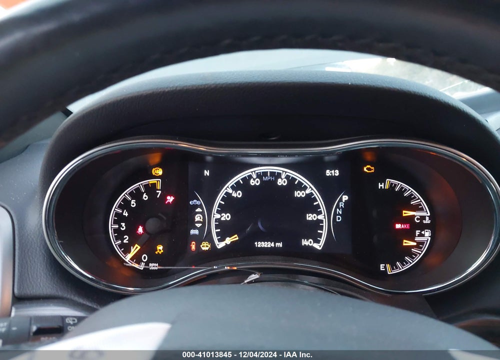 2019 JEEP GRAND CHEROKEE ALTITUDE 4X4 VIN: 1C4RJFAG8KC849779