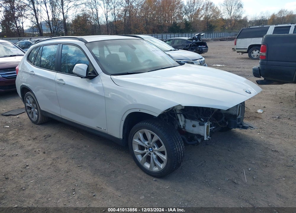 2013 BMW X1 XDRIVE28I VIN: WBAVL1C57DVR88037