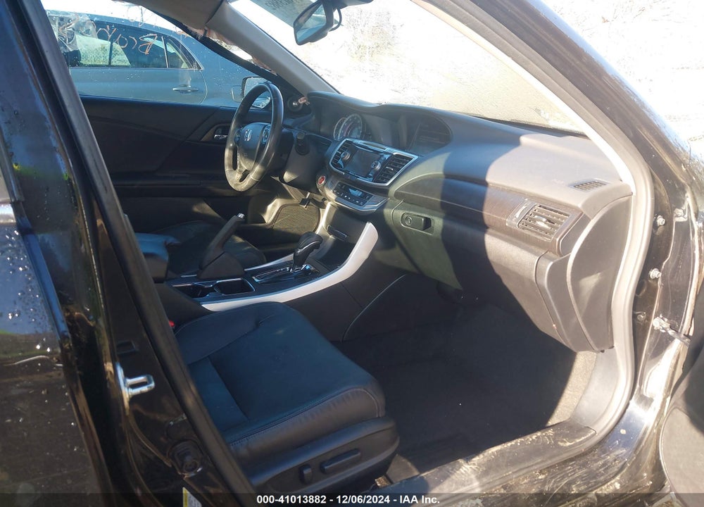 2015 HONDA ACCORD EX-L VIN: 1HGCR2F87FA199936