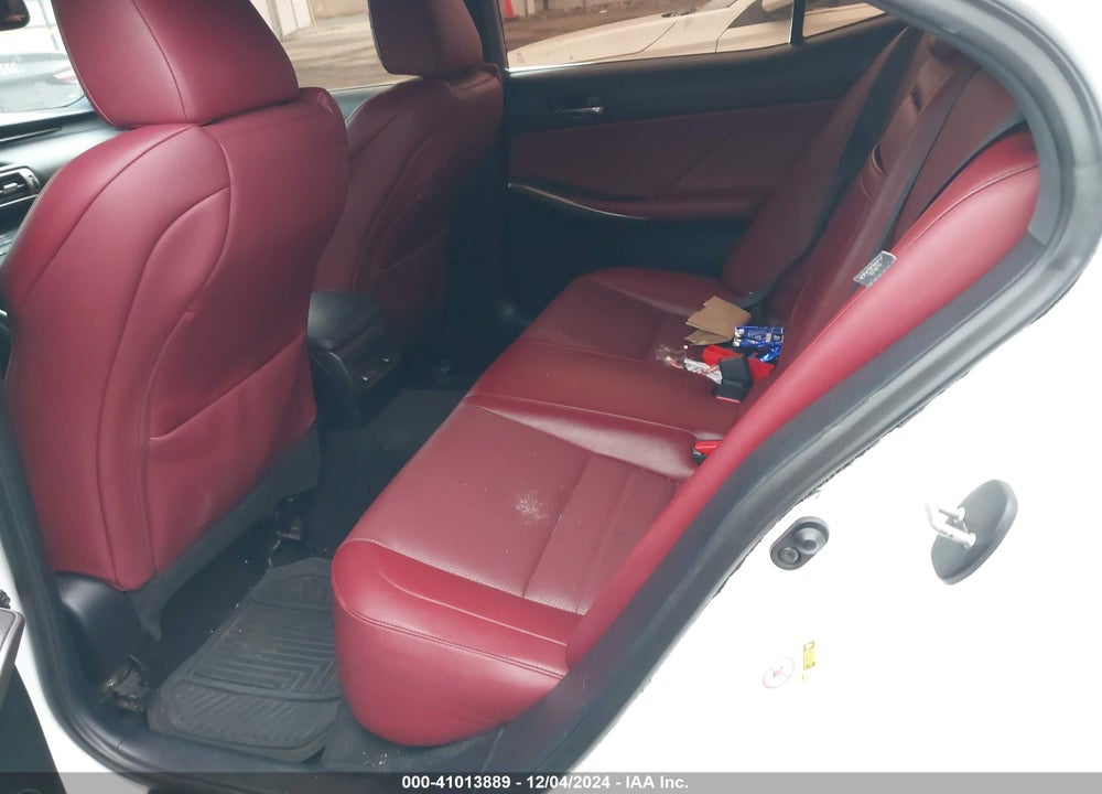 2016 LEXUS IS 300 VIN: JTHCM1D26G5008084
