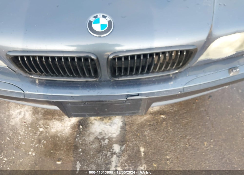 2001 BMW 740IL VIN: WBAGH834X1DP19428