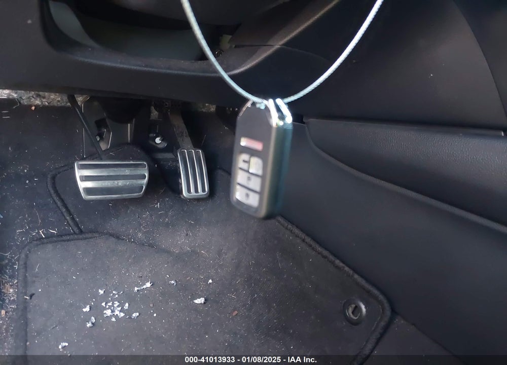 2019 HONDA ACCORD SEDAN VIN: 1HGCV1F31KA046859