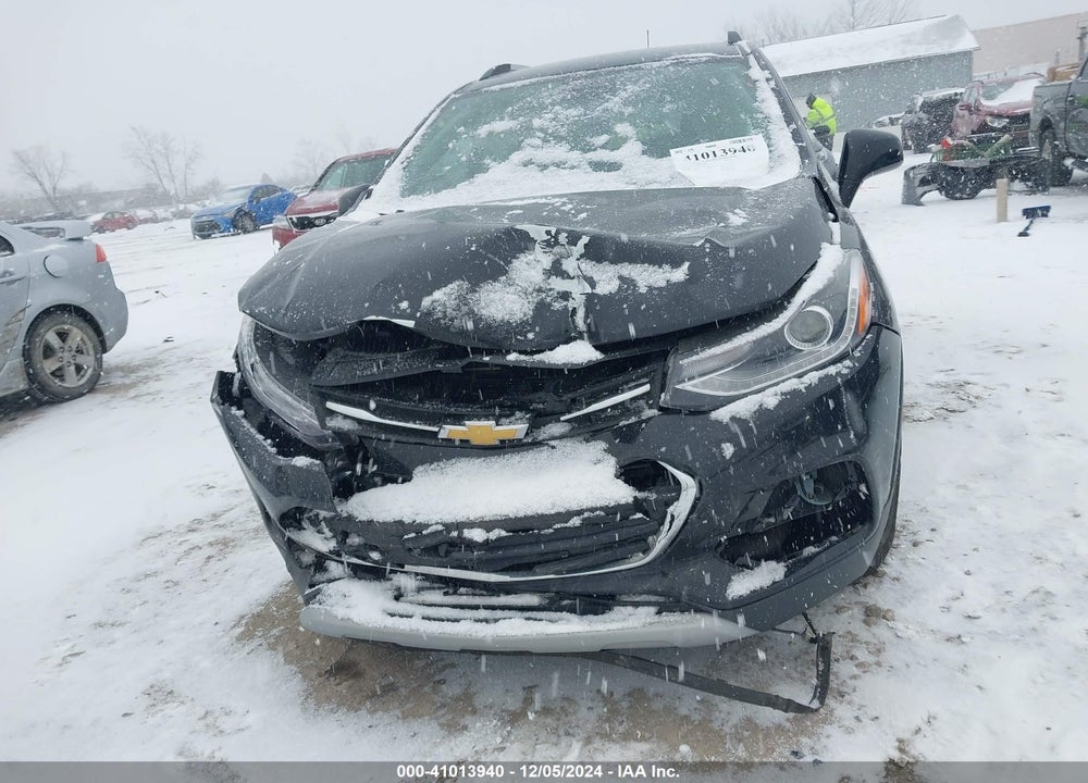 2020 CHEVROLET TRAX FWD LT VIN: 3GNCJLSB7LL233561