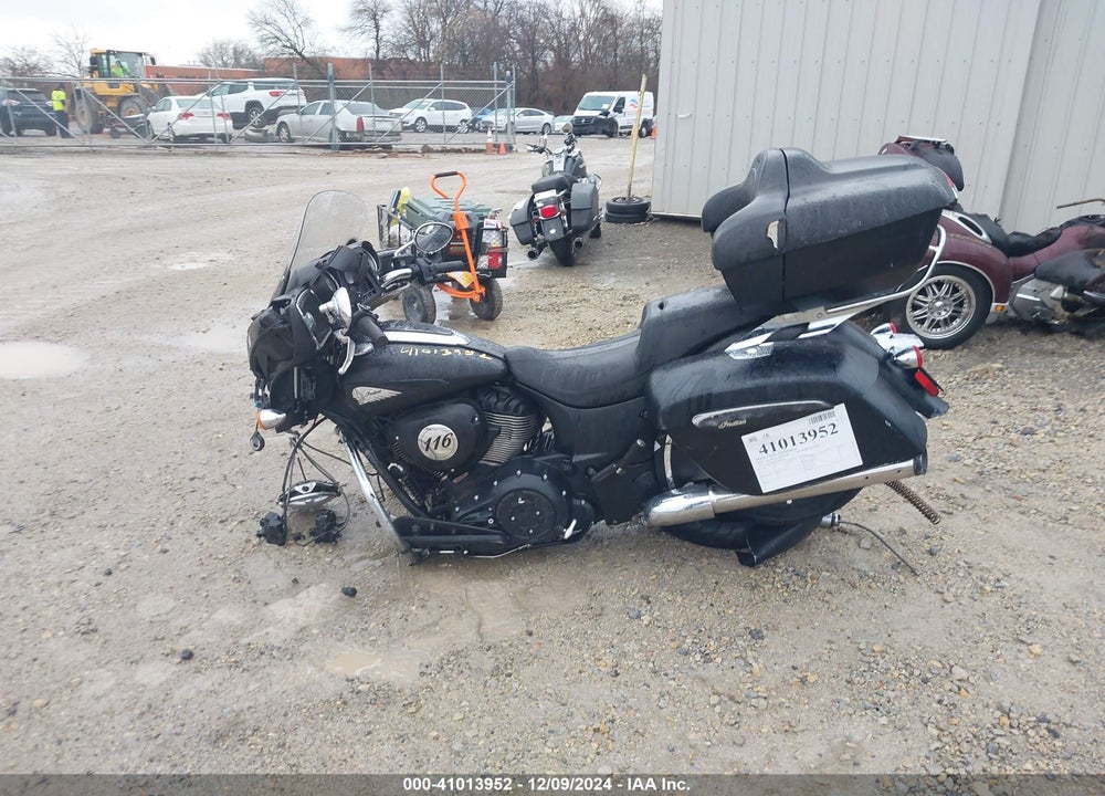 2020 INDIAN MOTORCYCLE CO. ROADMASTER DARK HORSE VIN: 56KTKDBB6L3383999