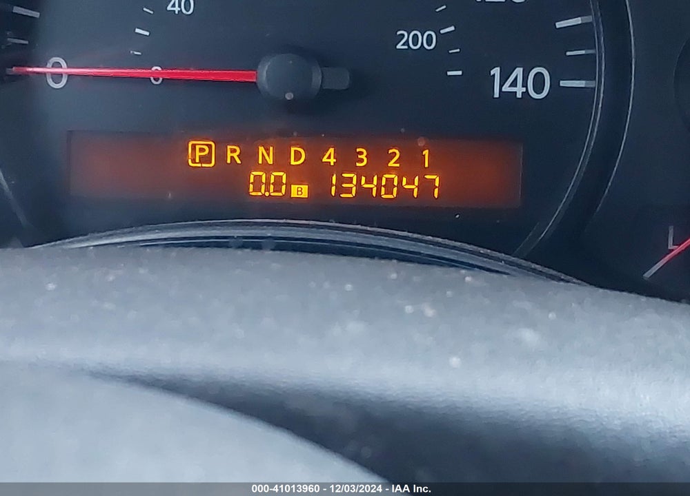 2004 NISSAN TITAN LE VIN: 1N6AA07B24N563890