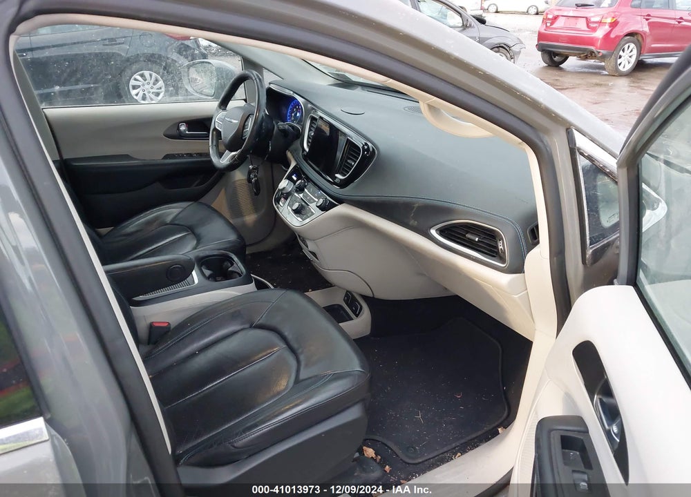 2021 CHRYSLER PACIFICA TOURING L VIN: 2C4RC1BGXMR575121