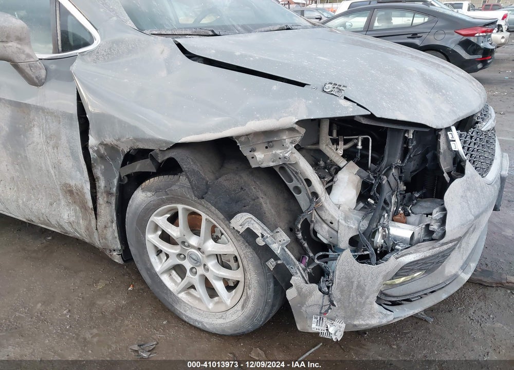 2021 CHRYSLER PACIFICA TOURING L VIN: 2C4RC1BGXMR575121