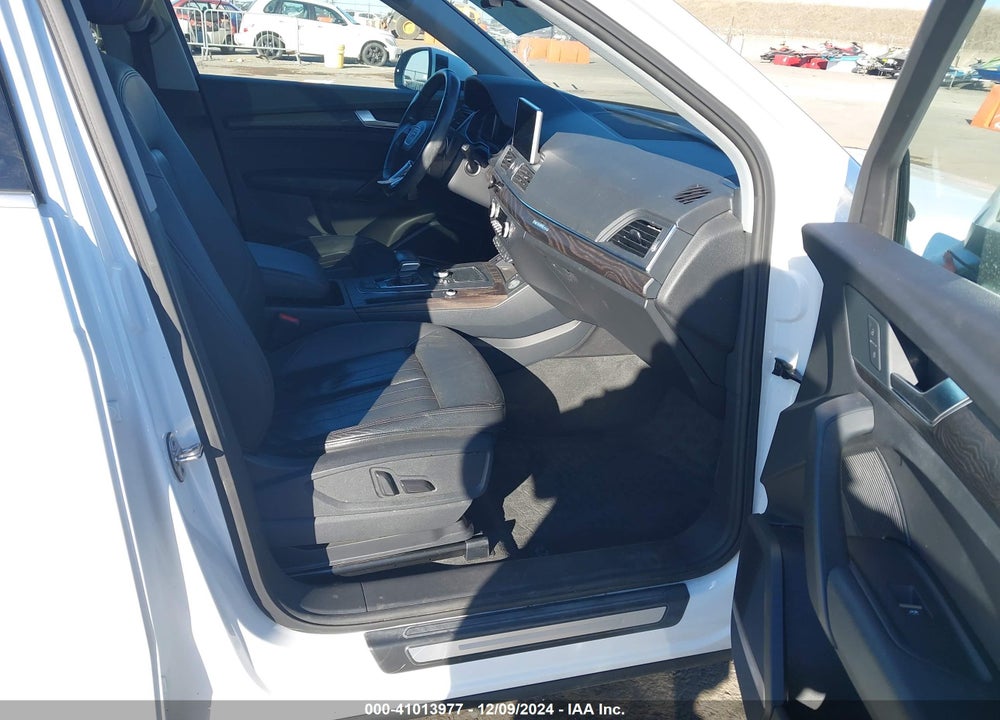 2018 AUDI Q5 2.0T PREMIUM/2.0T TECH PREMIUM VIN: WA1BNBFY4J2079501