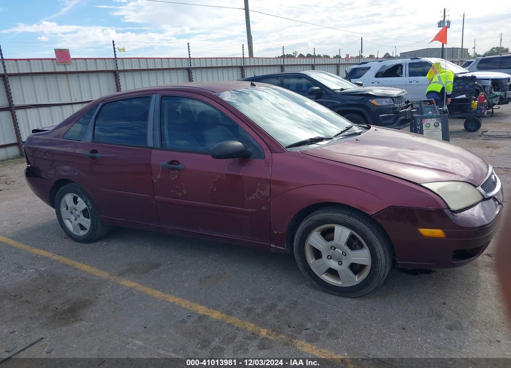 2007 FORD FOCUS S/SE/SES VIN: 1FAFP34N17W321717