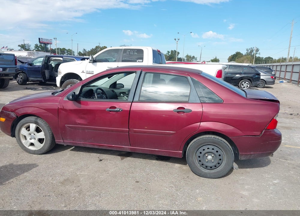 2007 FORD FOCUS S/SE/SES VIN: 1FAFP34N17W321717