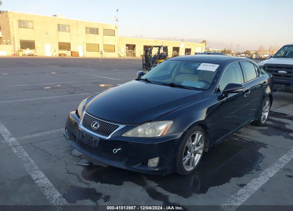 2009 LEXUS IS 250 VIN: JTHBK262495092011