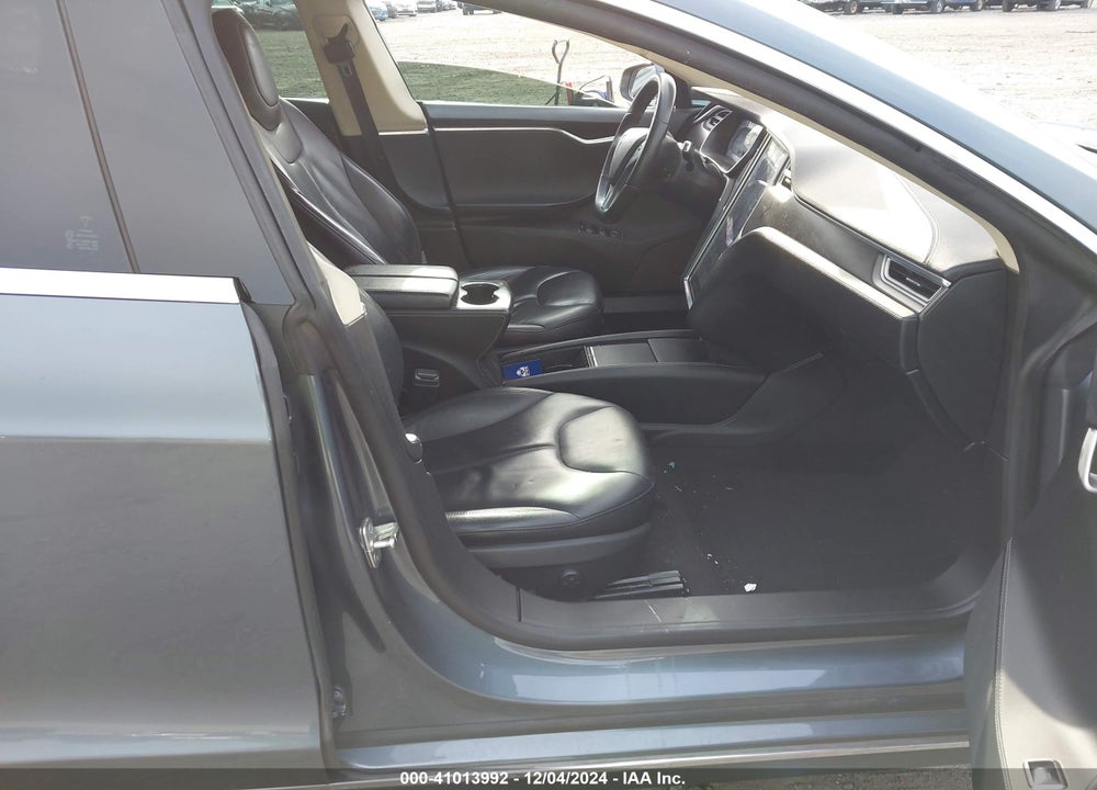 2014 TESLA MODEL S P85 VIN: 5YJSA1H17EFP43126