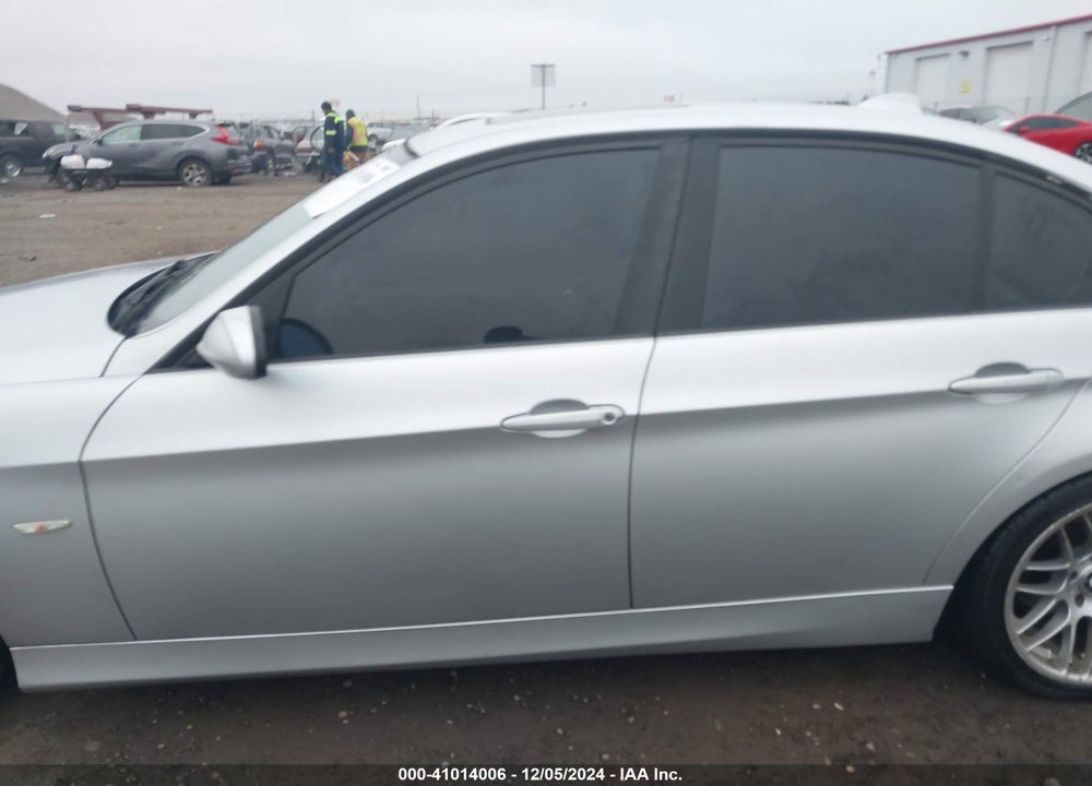 2007 BMW 328I VIN: WBAVA33577KX81087