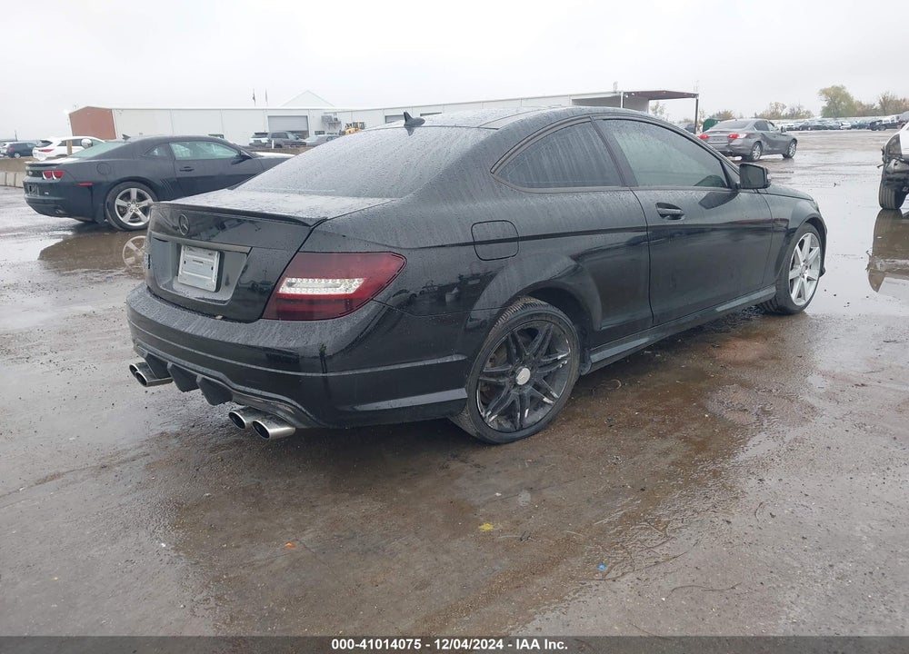 2013 MERCEDES-BENZ C 250 VIN: WDDGJ4HB6DG003352
