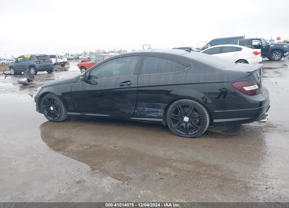 2013 MERCEDES-BENZ C 250 VIN: WDDGJ4HB6DG003352