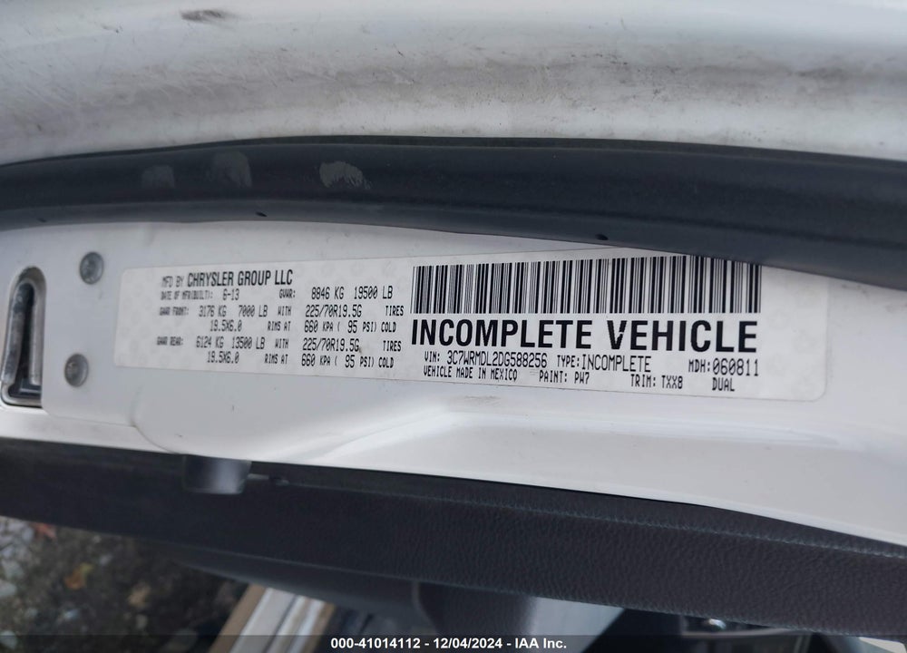 2013 RAM 5500 CHASSIS TRADESMAN/SLT VIN: 3C7WRMDL2DG588256