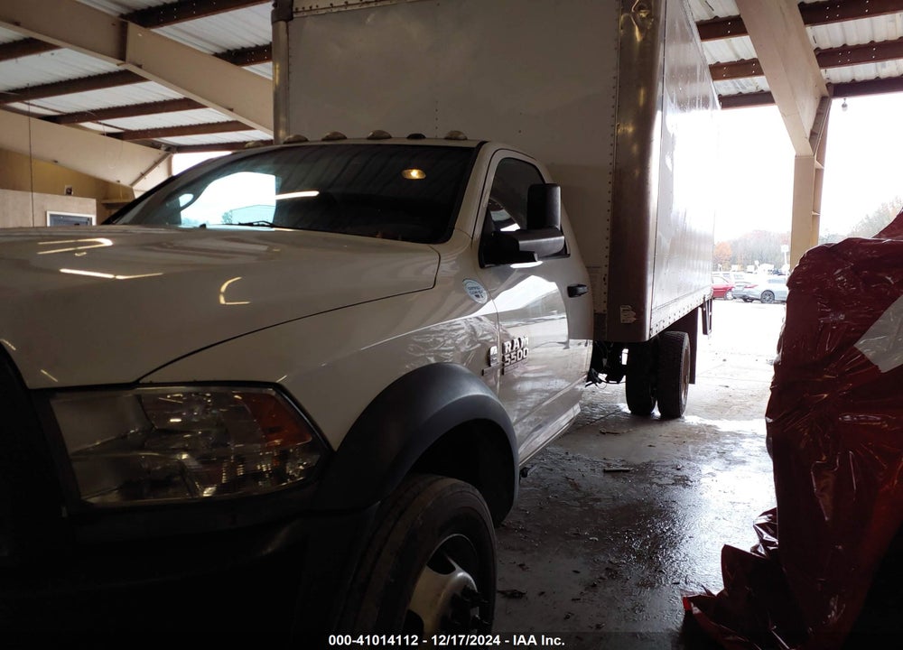 2013 RAM 5500 CHASSIS TRADESMAN/SLT VIN: 3C7WRMDL2DG588256