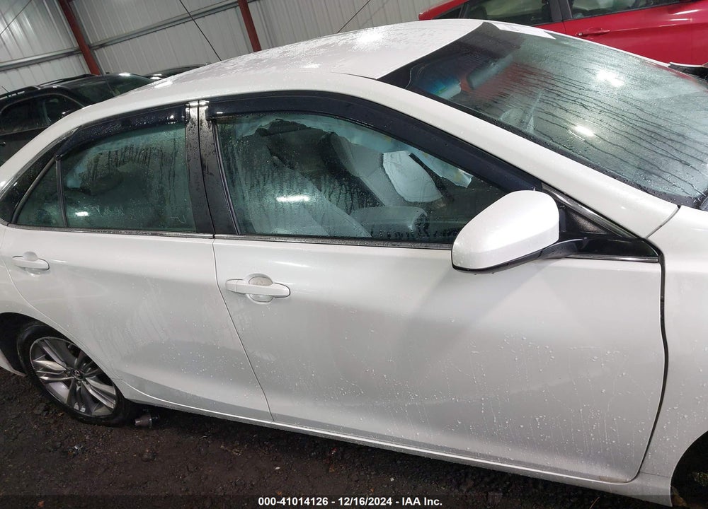 2015 TOYOTA CAMRY SE VIN: 4T1BF1FKXFU919264