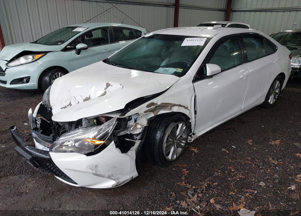 2015 TOYOTA CAMRY SE VIN: 4T1BF1FKXFU919264