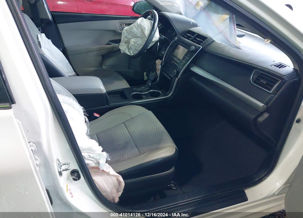 2015 TOYOTA CAMRY SE VIN: 4T1BF1FKXFU919264