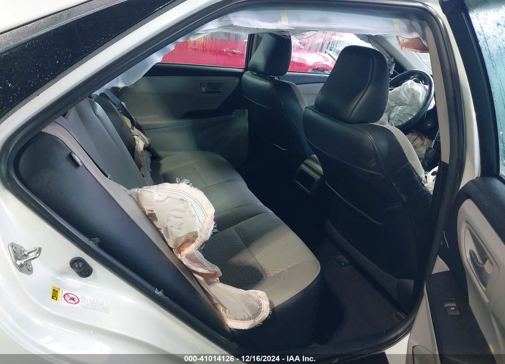 2015 TOYOTA CAMRY SE VIN: 4T1BF1FKXFU919264