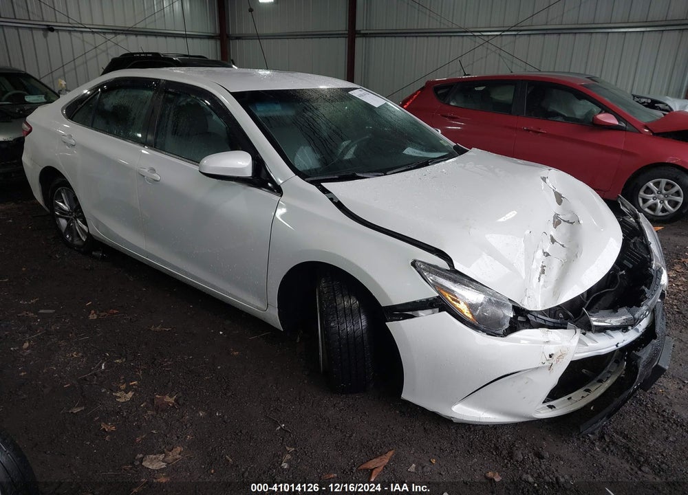 2015 TOYOTA CAMRY SE VIN: 4T1BF1FKXFU919264