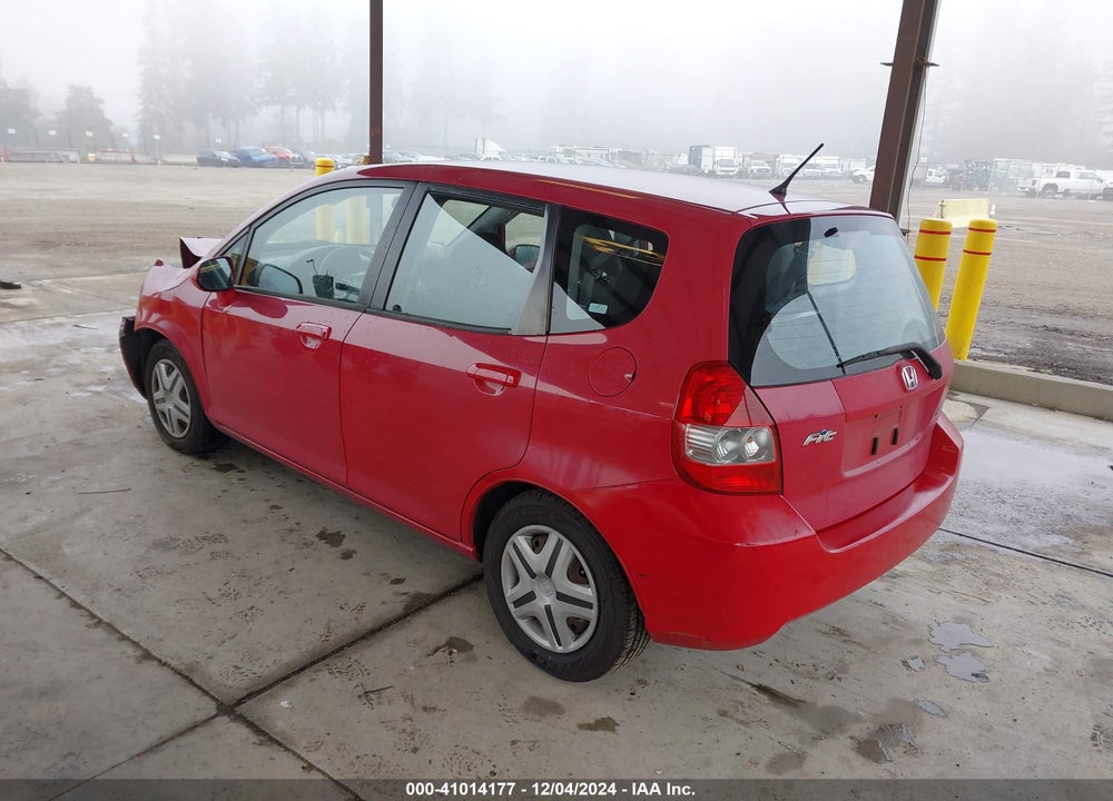 2008 HONDA FIT VIN: JHMGD38438S000214