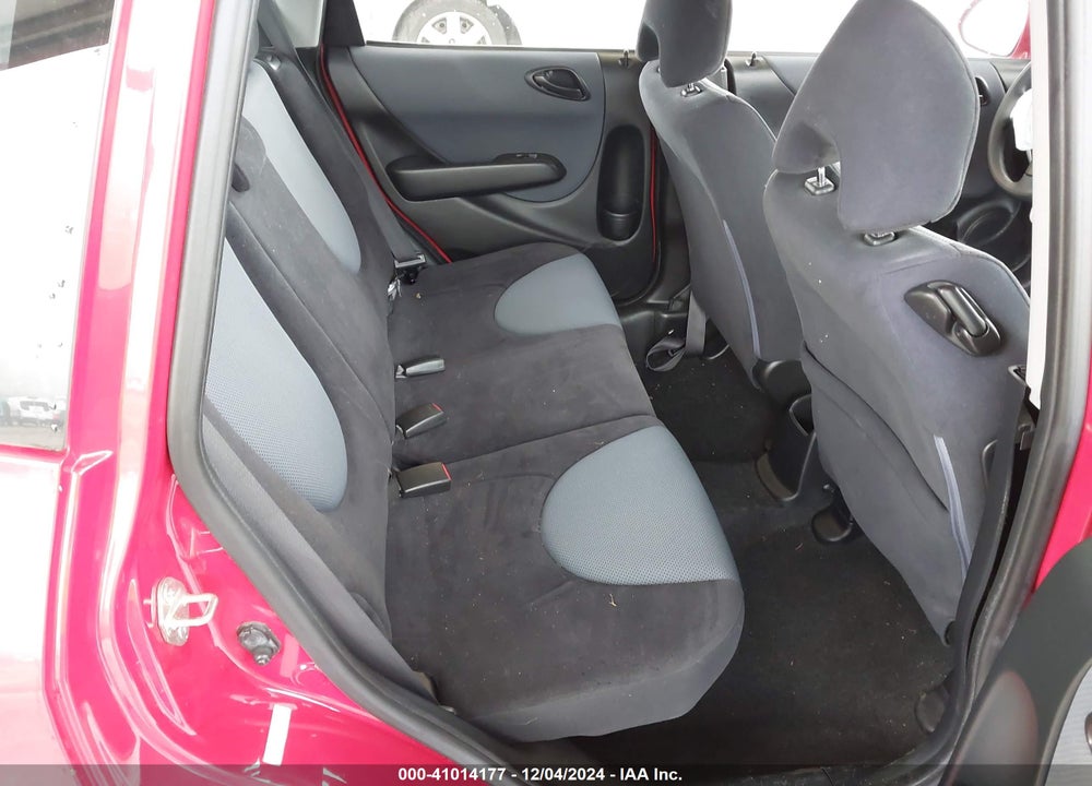 2008 HONDA FIT VIN: JHMGD38438S000214