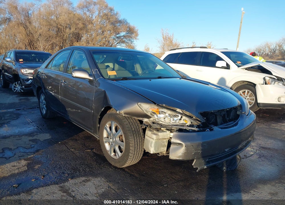 2005 TOYOTA CAMRY XLE V6 VIN: 4T1BF32K25U592097