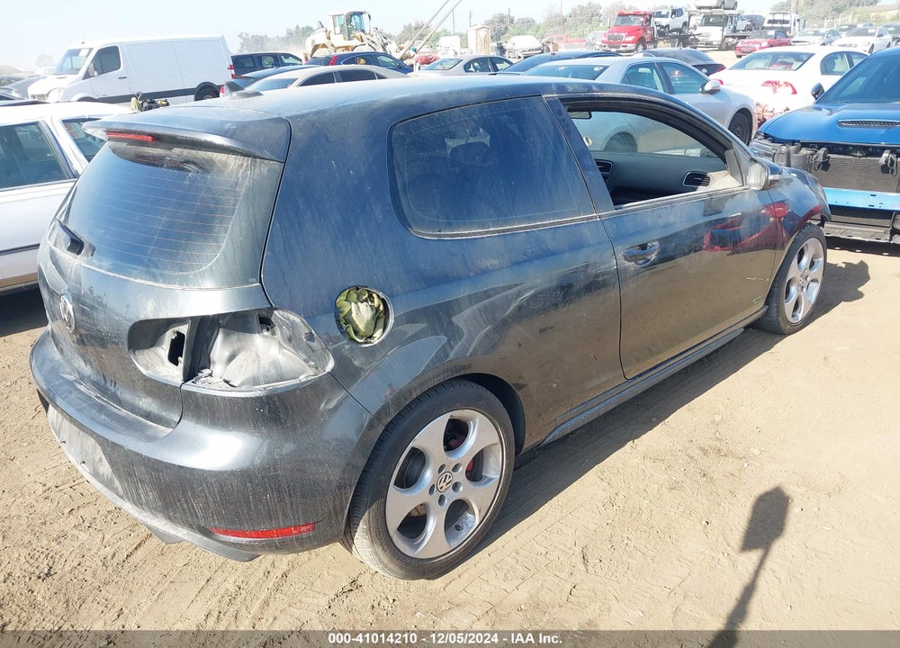 2010 VOLKSWAGEN GTI VIN: WVWFD7AJ5AW279040