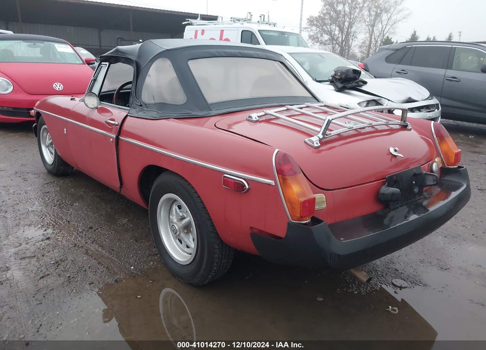 1977 MG B VIN: GHN5UH437209G