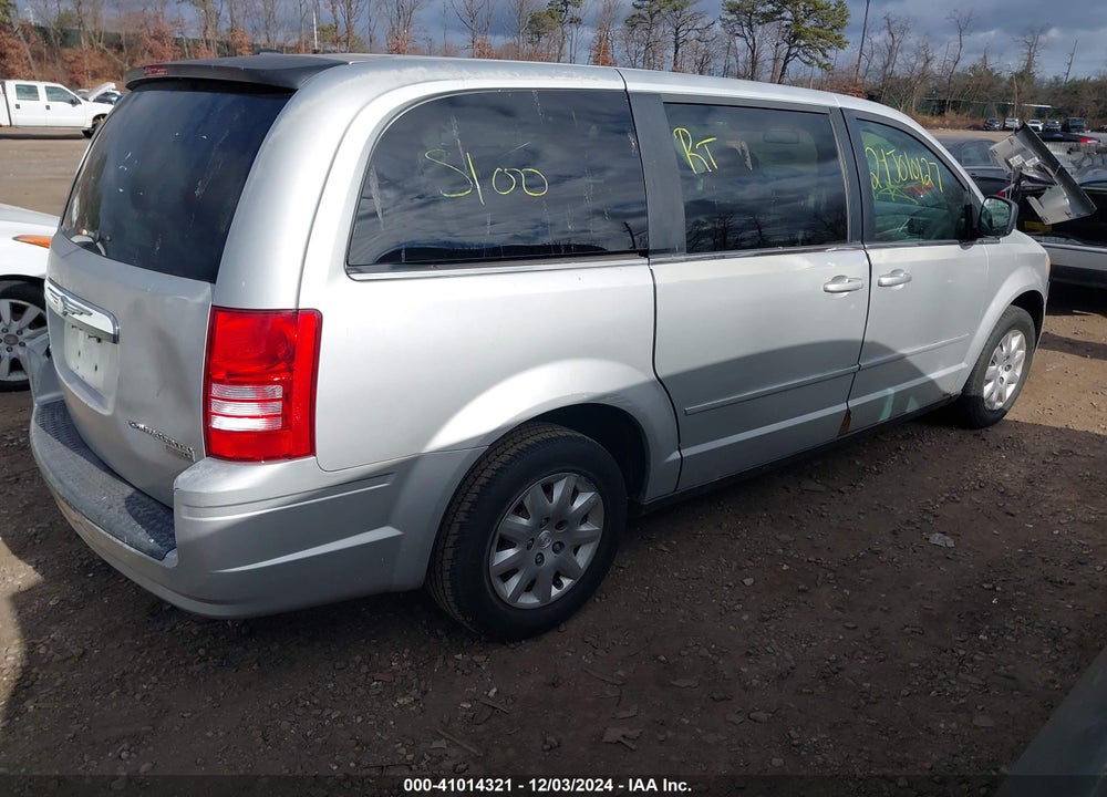 2009 CHRYSLER TOWN & COUNTRY LX VIN: 2A8HR44E89R527348