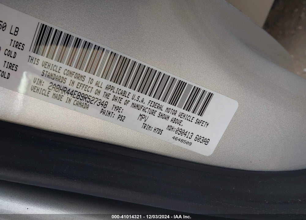2009 CHRYSLER TOWN & COUNTRY LX VIN: 2A8HR44E89R527348