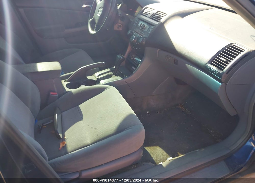 2003 HONDA ACCORD 2.4 LX VIN: 1HGCM56393A010302