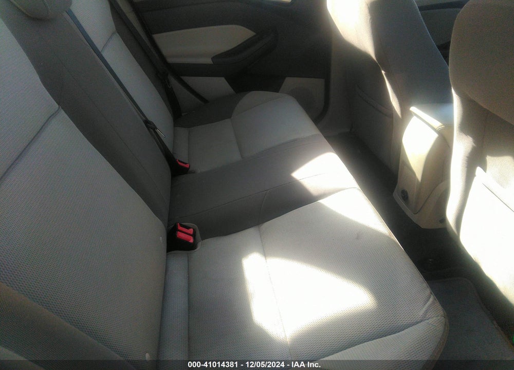 2014 FORD FOCUS VIN: 1FADP3F20EL133487