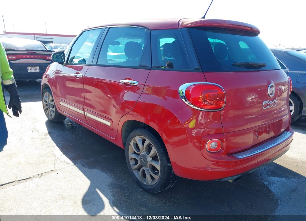 2014 FIAT 500L VIN: ZFBCFACH7EZ013031