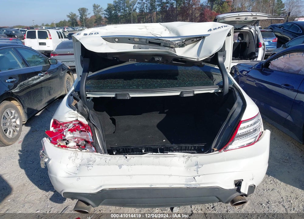 2012 MERCEDES-BENZ C VIN: WDDGF8BB1CR227875