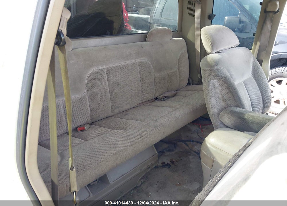 1996 GMC SIERRA K2500 VIN: 1GTGK29R4TE551433